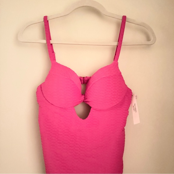 Victoria’s Secret Swim The Twist Removable Push-Up One-Piece Swimsuit S - Picture 6 of 7